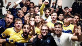 Esultanza biancazzurri dopo Savoia-Fasano Coppa Italia 2019